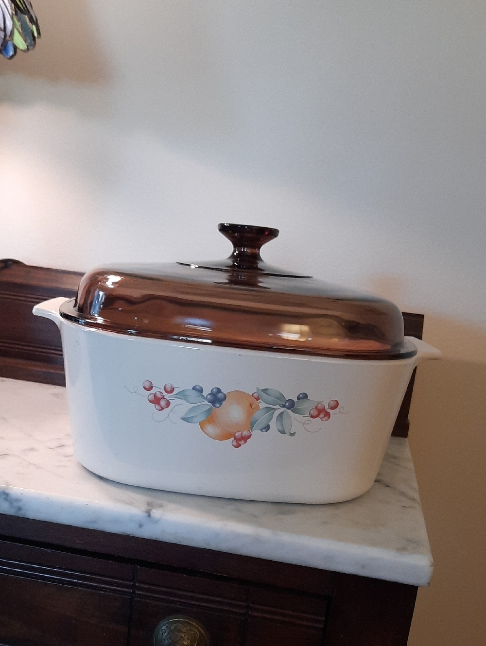 VTG.   Corningware Abundance Deep Casserole Dish With Lid